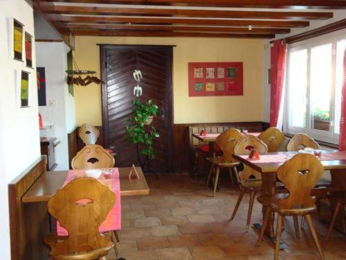 Hotel Restaurant Le Chalet Cortaillod Dış mekan fotoğraf