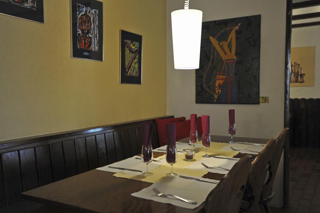 Hotel Restaurant Le Chalet Cortaillod Dış mekan fotoğraf