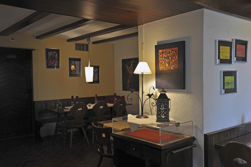 Hotel Restaurant Le Chalet Cortaillod Dış mekan fotoğraf
